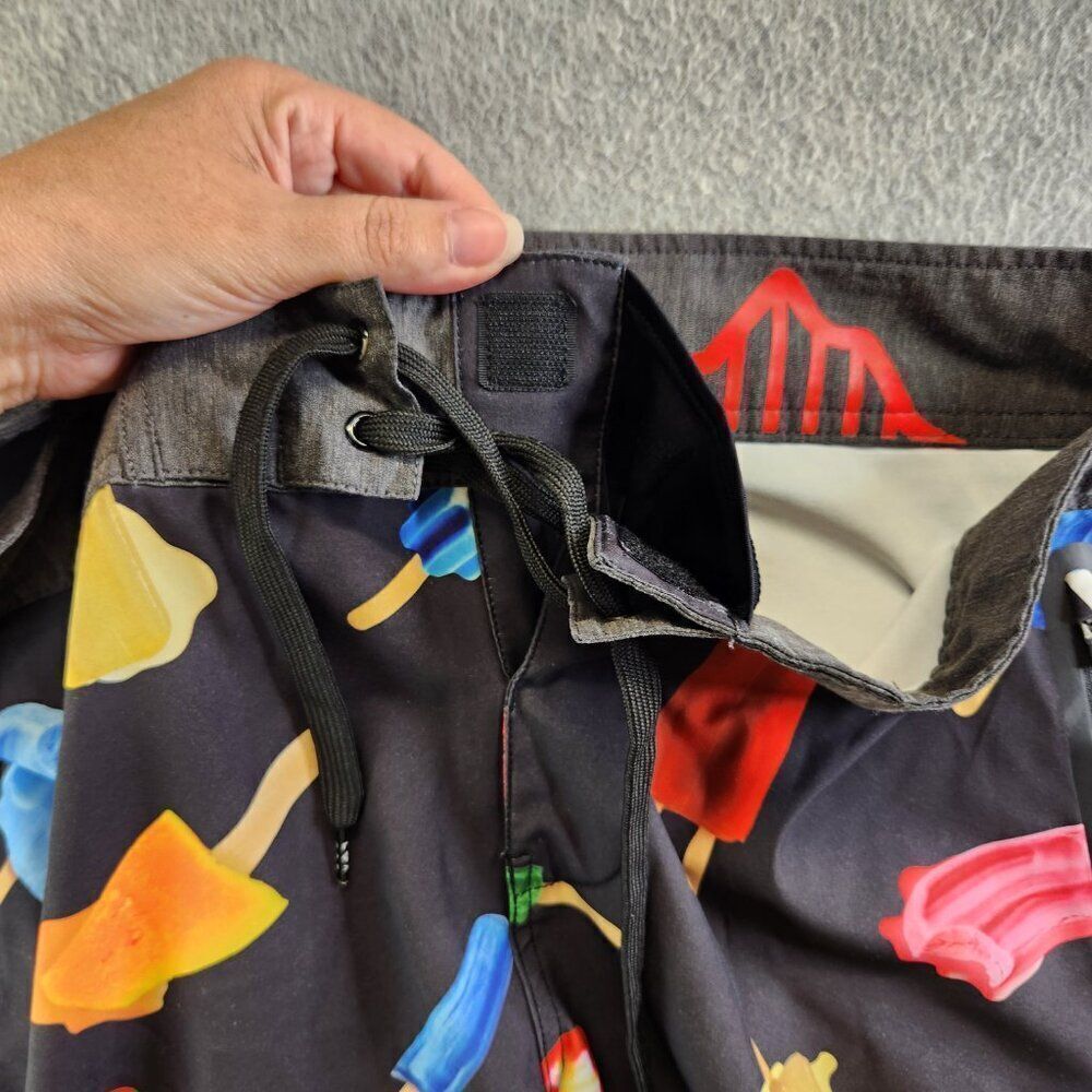 Kavu Board Shorts Mens M Black Ice Cream Popsicle Sunglass Loop Zip Pocket - Picture 5 of 16